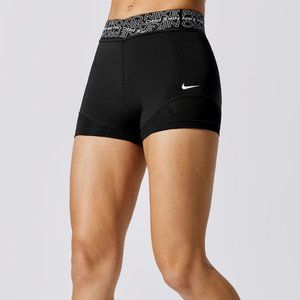 Nike Pro 3" Crossed Waistband